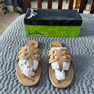 NEW IN BOX! Sam Edelman flats ADORABLE size 8